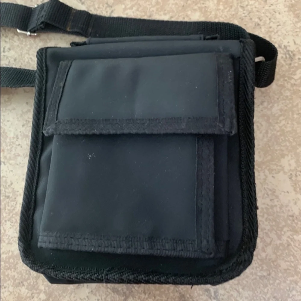 Black Crossbody Handbag. Silver Hardware